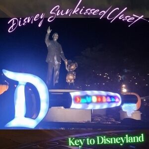 Key to Disneyland Givey